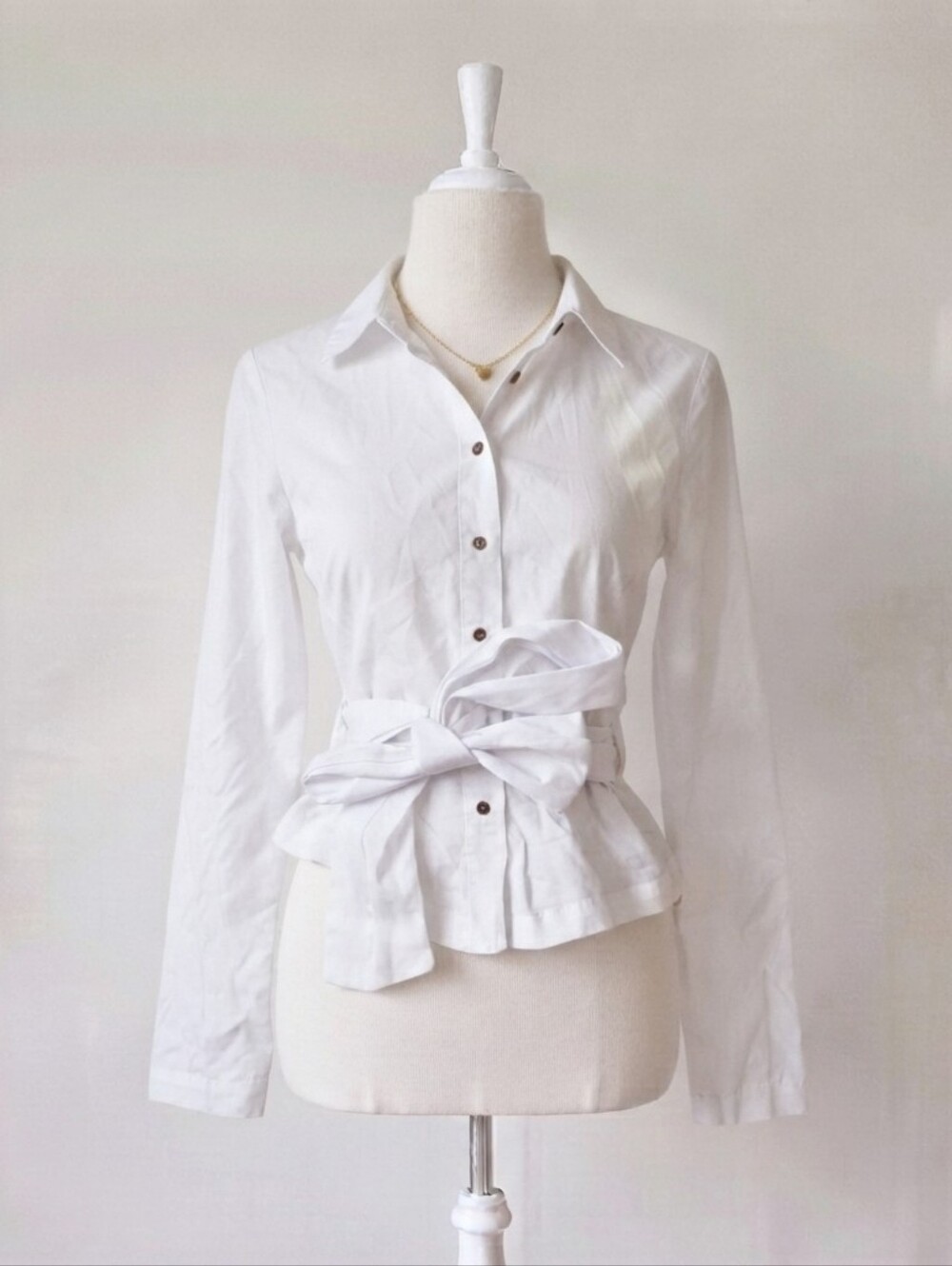 Scotch and soda nwt collared long sleeve button up top with waist tie